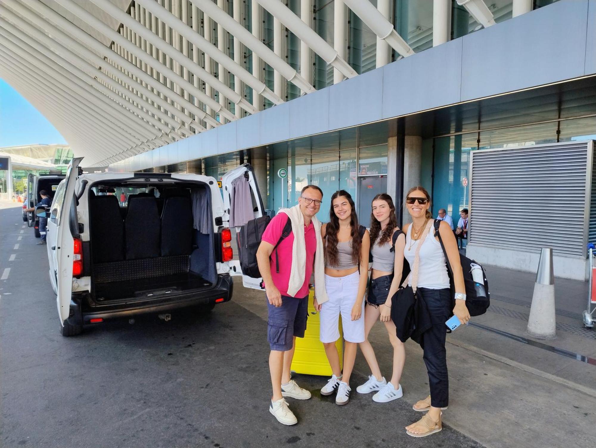 Escala Ezeiza Loft Con Desayuno Apartment Luis Guillon Bagian luar foto